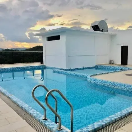 Ct Studio Apartment Kompleks Mutiara Gua Musang Luaran gambar
